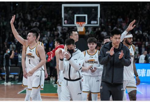 CBA半决赛巅峰对决，广厦与辽宁的激情碰撞