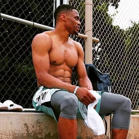 戈登的归属之谜，深入解析他在NBA的职业生涯轨迹