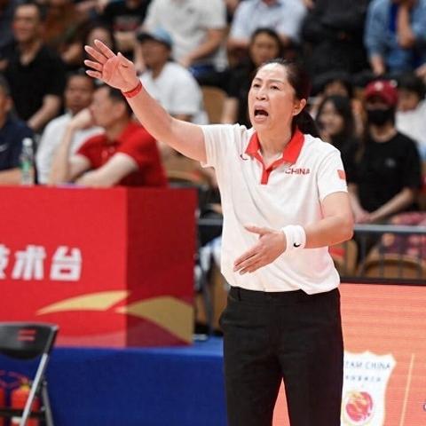 北京奥运会的中国女篮，那支承载希望与遗憾的铁血之师